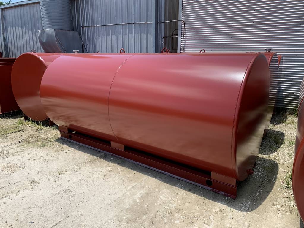 2000-gallon-single-wall-farm-skid-tank